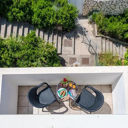 Soulmate Apartment